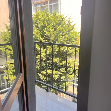 Apart Otel A Great In Center,nest Cihangir Eskiomerler