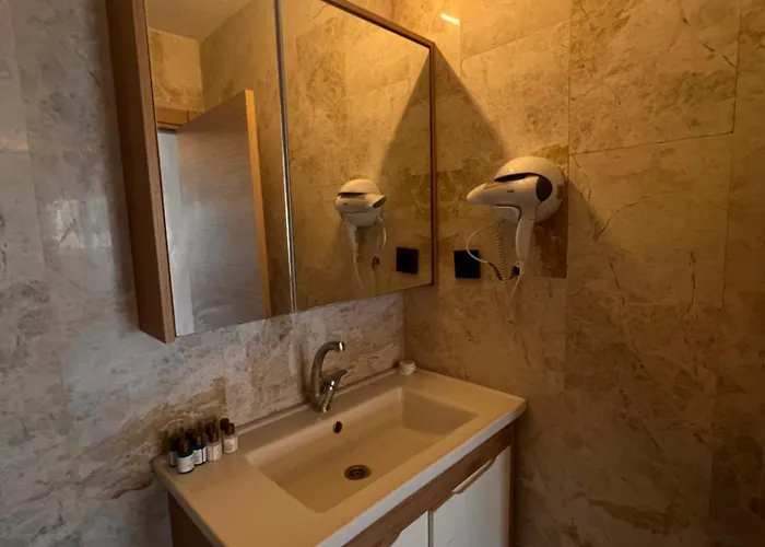 A Great In Center,nest Cihangir Aparthotel Eskiomerler